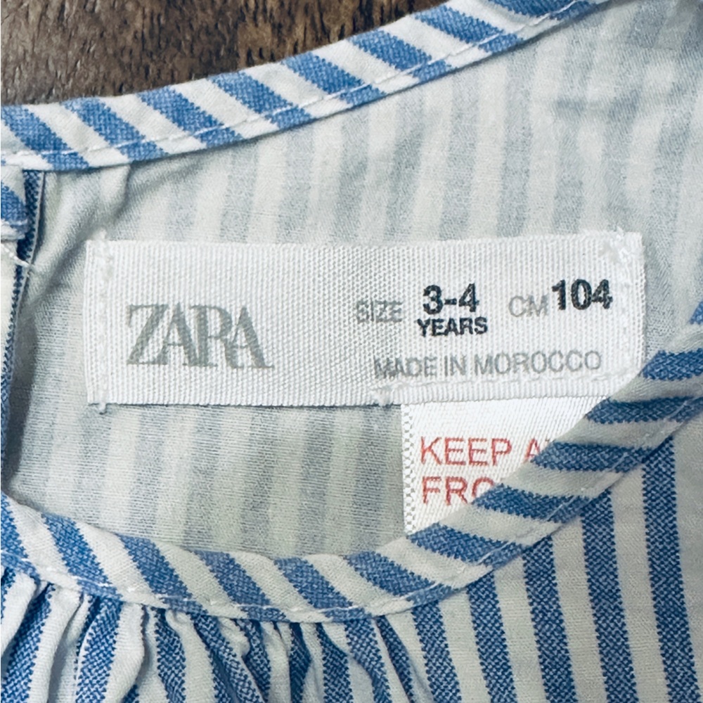 Zara Girls Striped Blue and White Ruffle Blouse in Size 3T - Picture 5 of 6